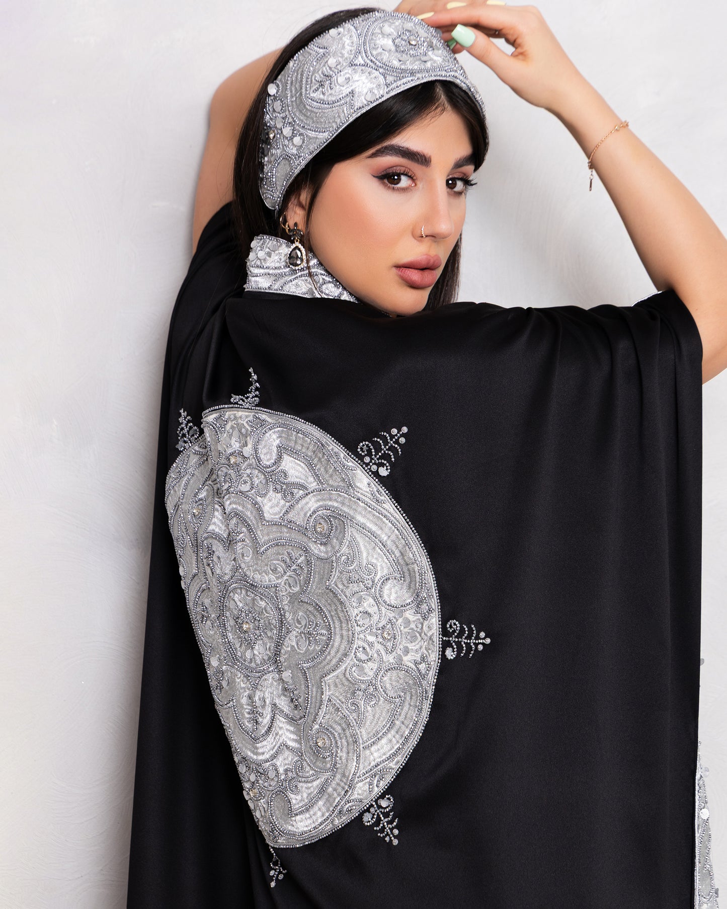 almayssa abaya