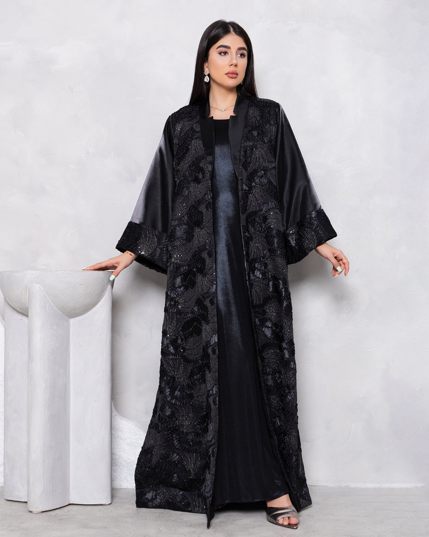 darkness abaya