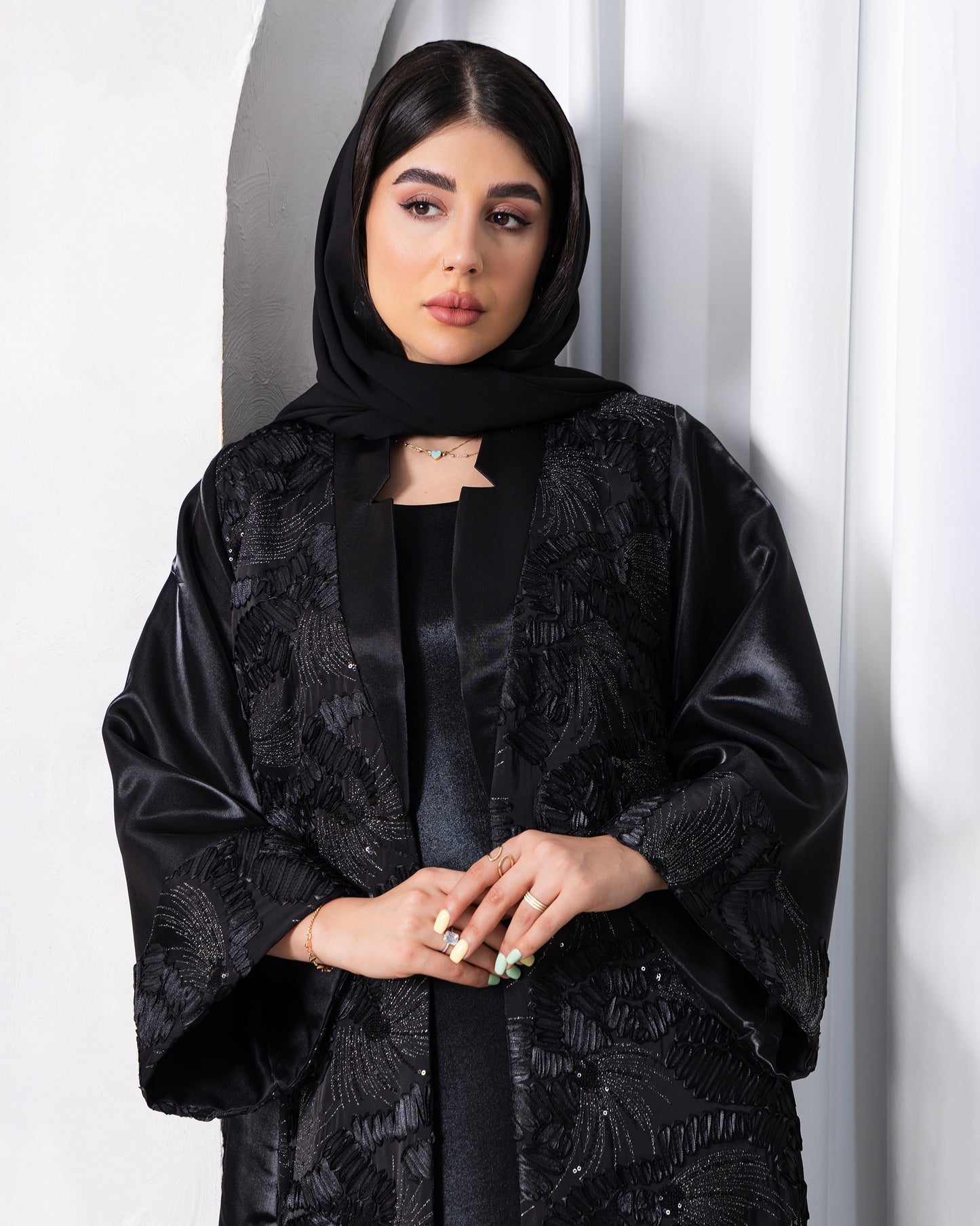 darkness abaya